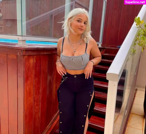 Isabela Roza OnlyFans Thumbnail #KB2qQIZDuh