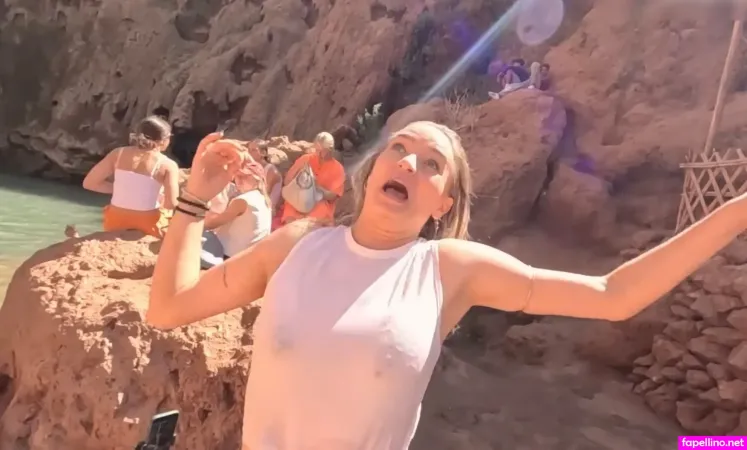 Isabell Afro OnlyFans Thumbnail #jLkrYXVcQG