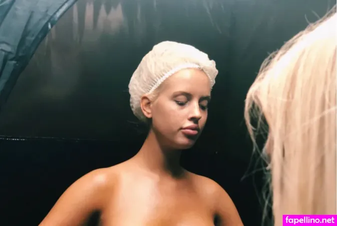 Isabell Eriksen OnlyFans Thumbnail #tCO7ChPnLJ