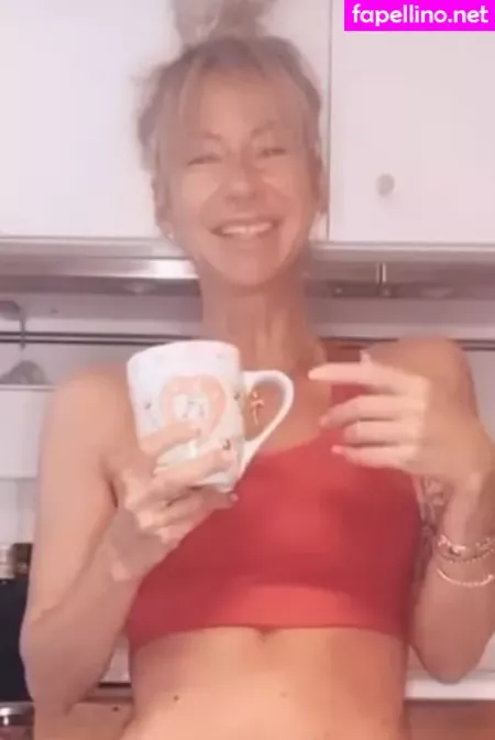 Isabell Hertel OnlyFans Thumbnail #NHje4HbxNG