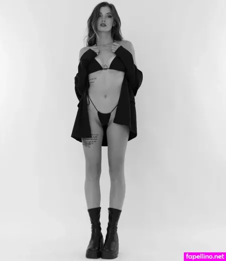 Isabell Malavasi Isabellmalavasi Isi Shuffles OnlyFans Thumbnail #XPCmZKslsF
