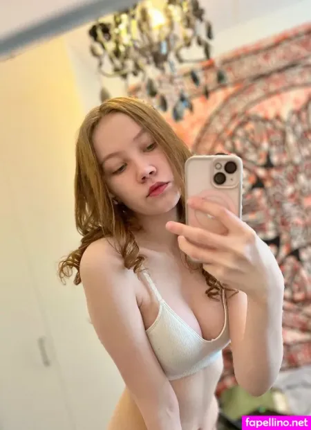 Isabell Riley 1 OnlyFans Thumbnail #2zhXrd7F5Q