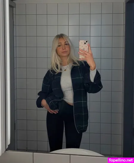 Isabell Teutloff OnlyFans Thumbnail #UOBdjaXJM1