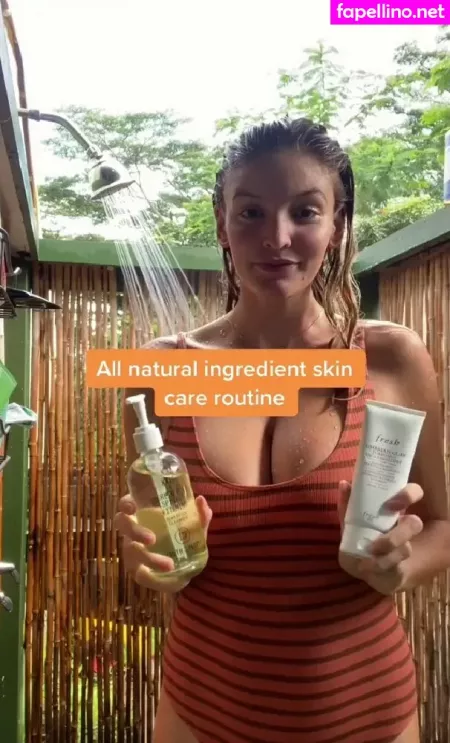 Isabella Abell OnlyFans Thumbnail #eWm0A8bmQG