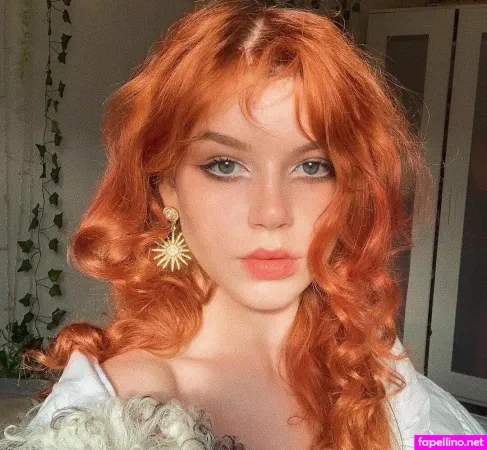 Isabella Alexandra OnlyFans Thumbnail #93c7kscSsF