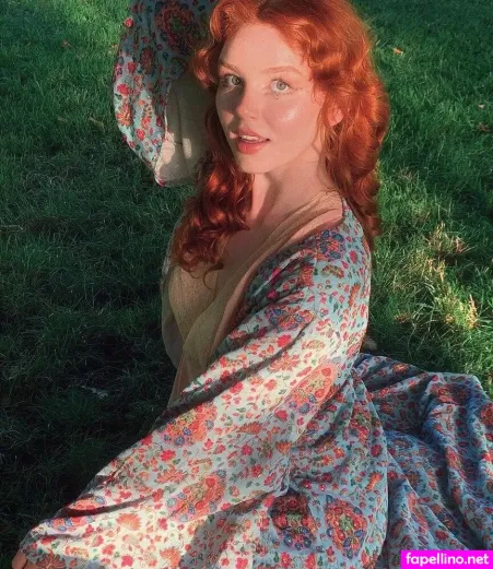 Isabella Alexandra OnlyFans Thumbnail #FzimdnlYha