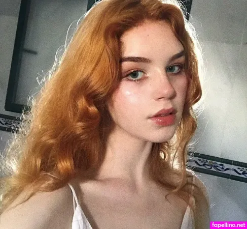 Isabella Alexandra OnlyFans Thumbnail #eqySlMMVAT