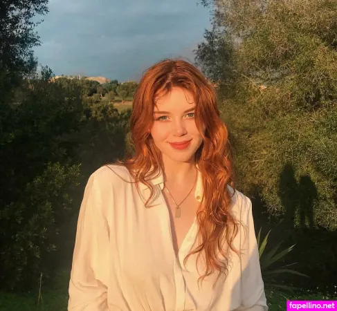 Isabella Alexandra OnlyFans Thumbnail #gicHzhoDxm