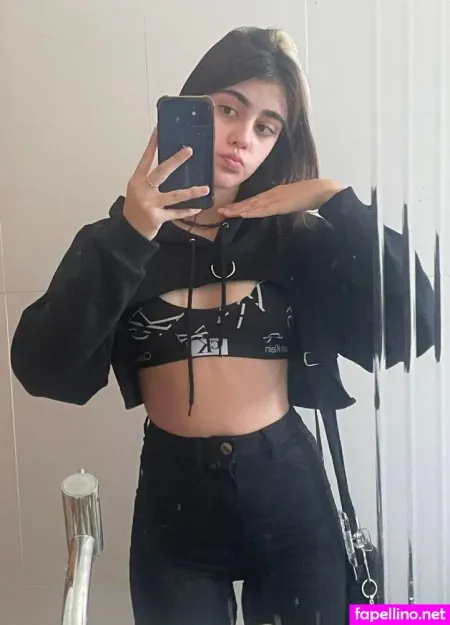 Isabella Angelina OnlyFans Thumbnail #RndgwxYsTc