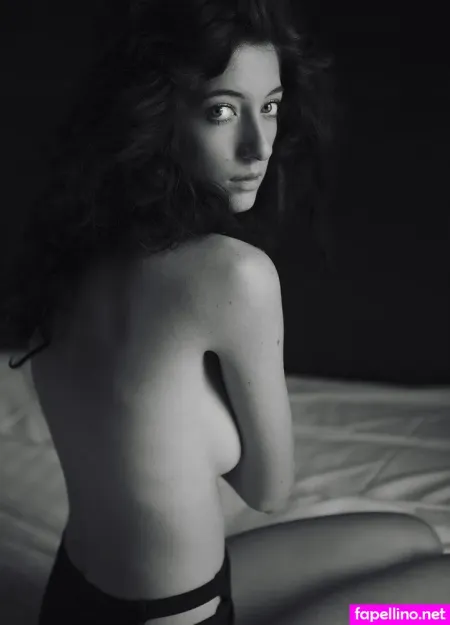 Isabella Beatrix OnlyFans Thumbnail #CO7xuGCnvL