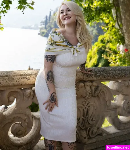 Isabella Bloom OnlyFans Thumbnail #V41AZhsZs0