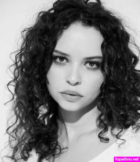 Isabella Briggs OnlyFans Thumbnail #7NtW75gWFm