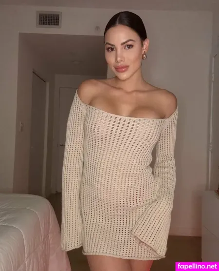 Isabella Calderon OnlyFans Thumbnail #z2rdZpYUcX