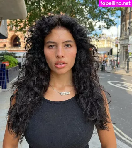 Isabella Carr OnlyFans Thumbnail #IYEQG2GVut