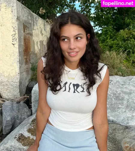 Isabella Carr OnlyFans Thumbnail #iVCIIvkBUW