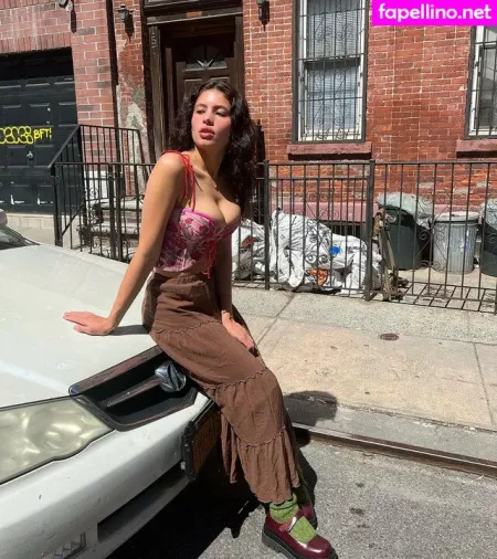 Isabella Carr OnlyFans Thumbnail #viugwwsMsM