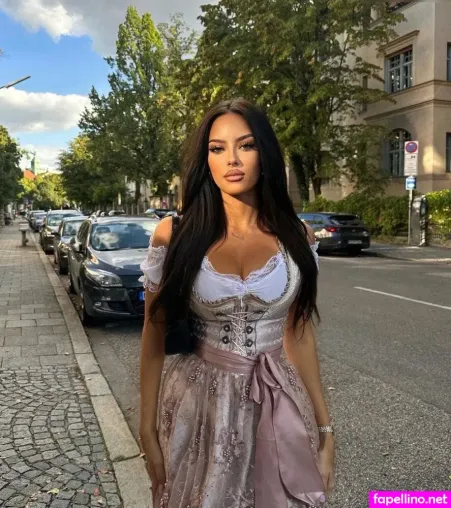 Isabella Crj OnlyFans Thumbnail #4T9q9IpsQz