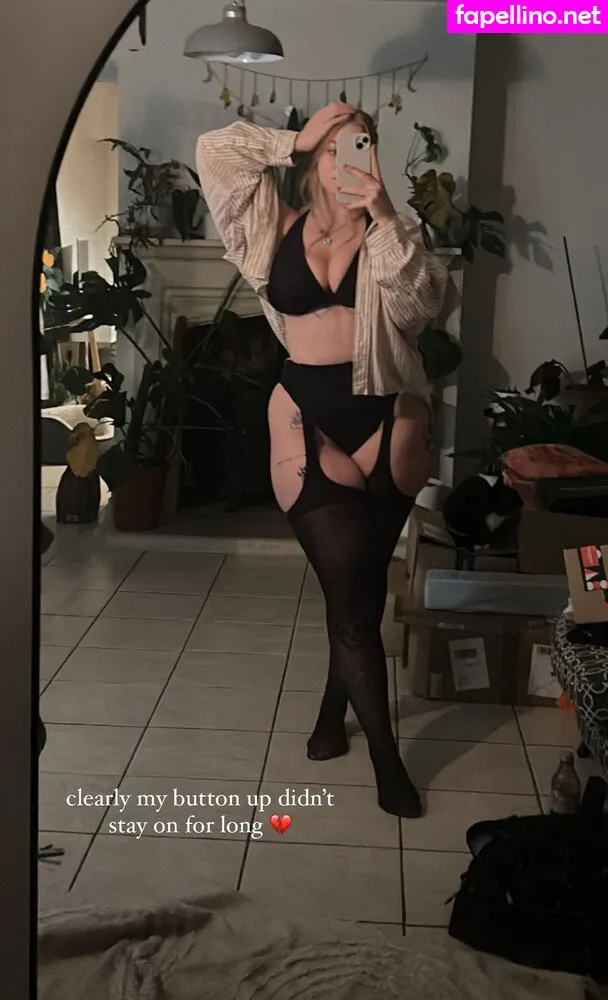 isabelladortapoetry444 Nude Leaked OnlyFans Photo #6ttJN2yfG2