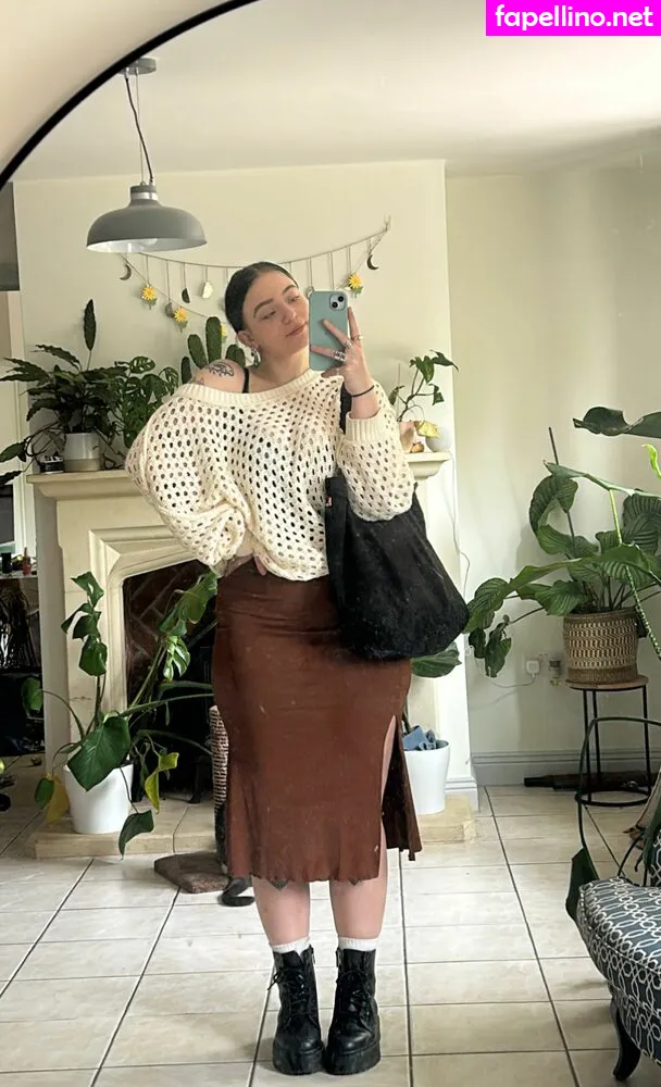 isabelladortapoetry444 Nude Leaked OnlyFans Photo #98hF6M66C2