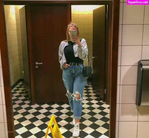 Isabella Dorta OnlyFans Thumbnail #Flre0aRYDv