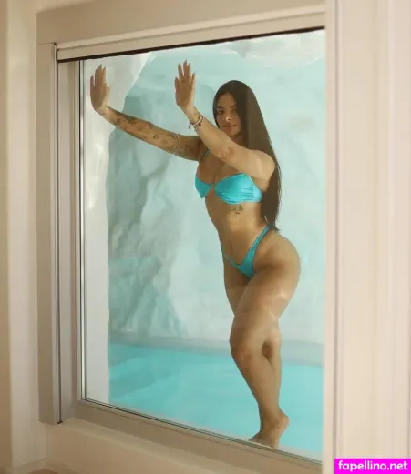 Isabella Duarte OnlyFans Thumbnail #aVt70U7JdF