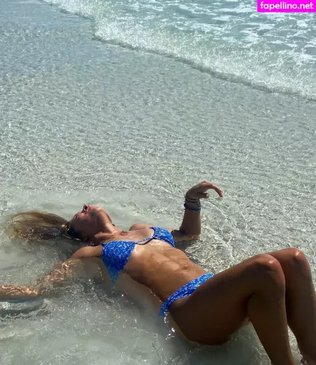 Isabella Ducharme OnlyFans Thumbnail #LkhIErBziZ