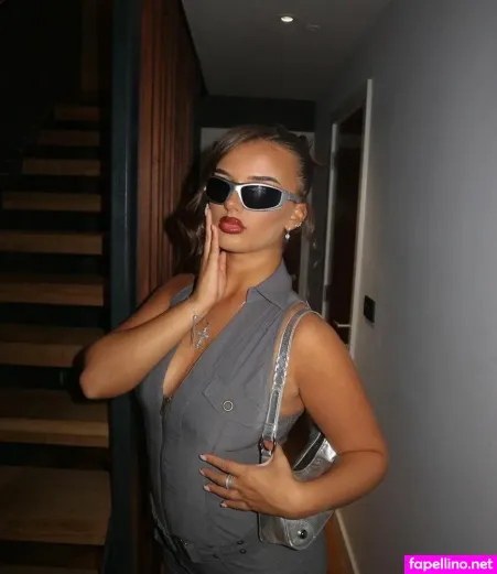 Isabella Evans OnlyFans Thumbnail #OeelPvr18W