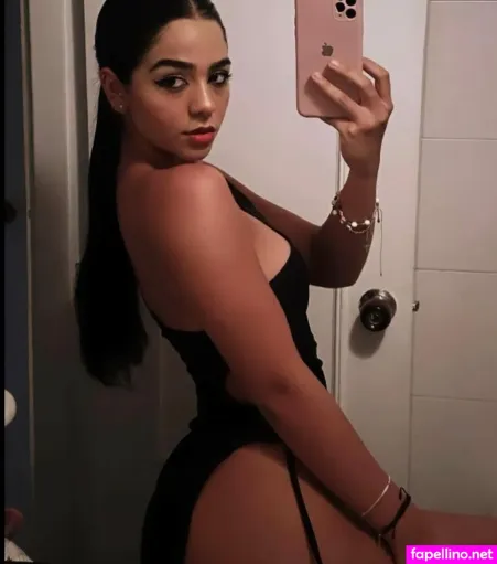 Isabella Giraldo Main Profile Photo