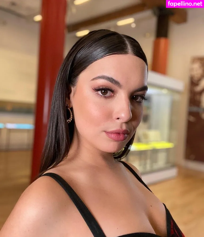 isabella.gomez, valeng222 Nude Leaked OnlyFans Photo #9lU0r9yxH0