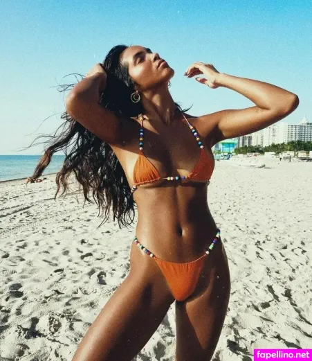 Isabella Gonzalez OnlyFans Thumbnail #QeSYCw9Mxi