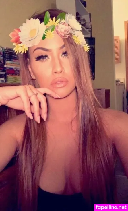 Isabella Guccelli OnlyFans Thumbnail #fR6cMG5WXJ