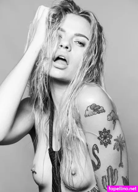 Isabella Jones OnlyFans Thumbnail #XGThXUlPLb