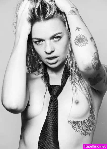 Isabella Jones OnlyFans Thumbnail #f5oCUAA15f