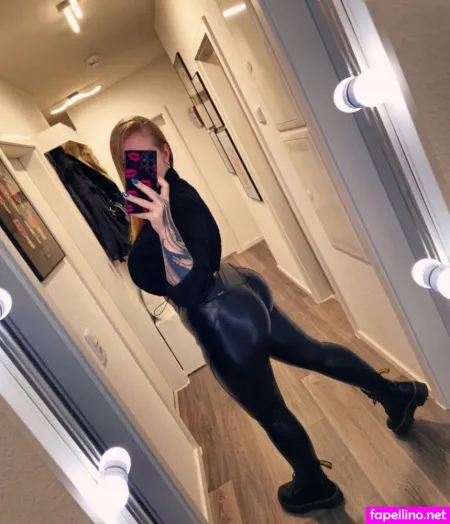Isabella Kalteis 1 OnlyFans Thumbnail #CX0vATOrlS