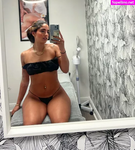 Isabella Ladera OnlyFans Thumbnail #cKNq0UYv4c
