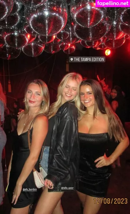 Isabella Lauren OnlyFans Thumbnail #OqWxFA3y69