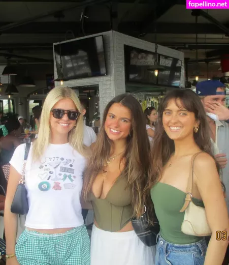 Isabella Lauren OnlyFans Thumbnail #d1ER05qsop