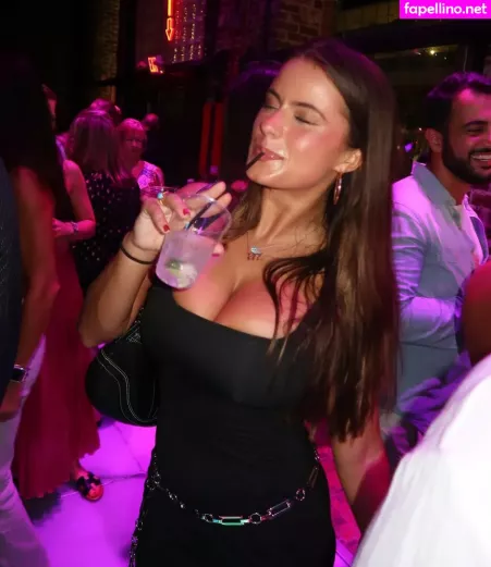 Isabella Lauren OnlyFans Thumbnail #oVwpZkfA67