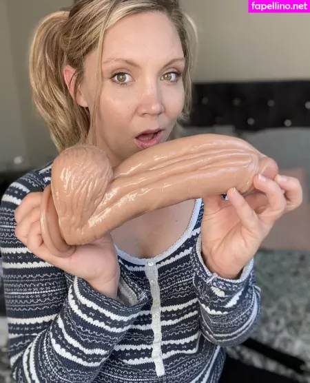 Isabella Lee OnlyFans Thumbnail #wkNyu9M3I0