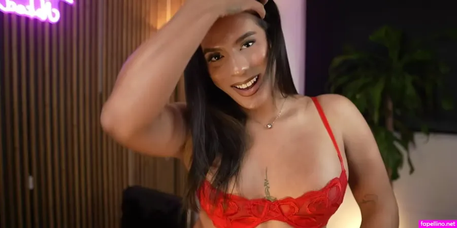 Isabella Mina OnlyFans Thumbnail #Cq7v9OQYFm