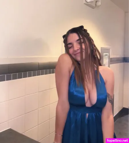 Isabella Nieves OnlyFans Thumbnail #GYOT36pDgU