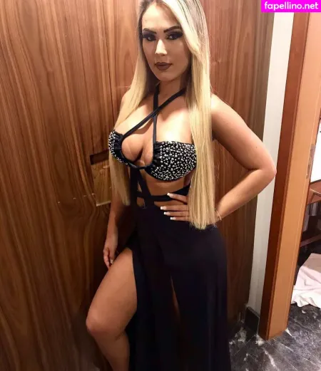 Isabella Pinheiro OnlyFans Thumbnail #WbKHIYgagZ