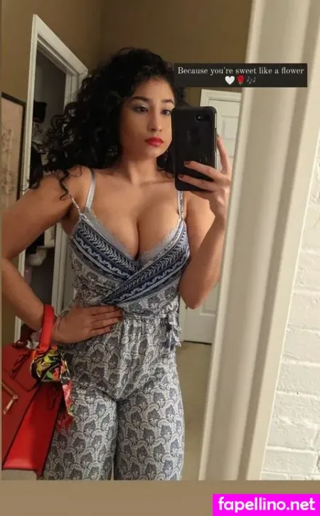 Isabella R OnlyFans Thumbnail #dLkMNXUvod