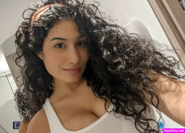 Isabella R OnlyFans Thumbnail #oOQur0Chse