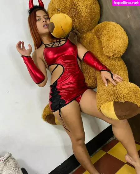 Isabella Sanchez OnlyFans Thumbnail #YykpXGu4N7