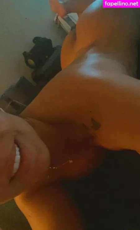 Isabella Schutz OnlyFans Thumbnail #UeDZ1DVANH