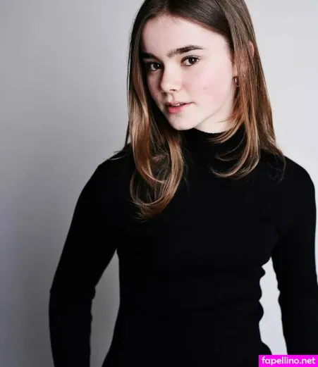 Isabella Sermon OnlyFans Thumbnail #EJ6ocYc8X0