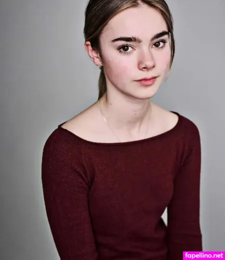 Isabella Sermon OnlyFans Thumbnail #yXOp1QYvic