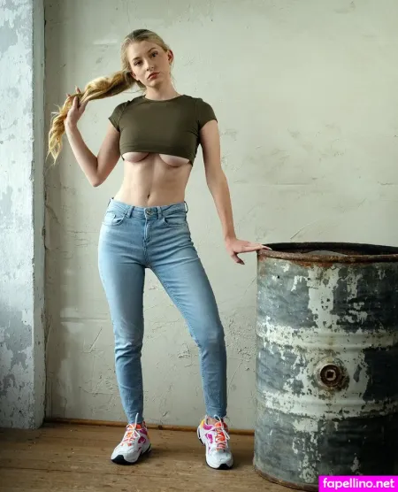 Isabella Strangmuller 2 OnlyFans Thumbnail #fQhh5TczdY