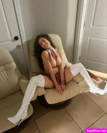 Isabellaalia OnlyFans Thumbnail #5Fc7JkEXJL